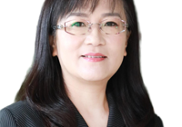 执行校长：尹军